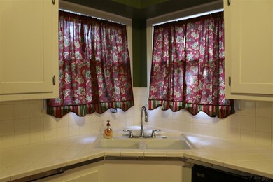 2724 Crestview St, Tyler, TX 75701 - photo 7