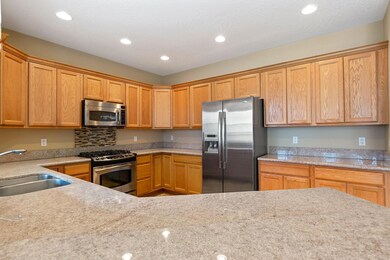 1451 SE Vance Dr, Grants Pass, OR 97527 - photo 7