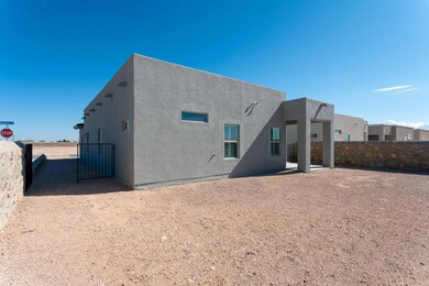 13704 Samlesbury Ave, Horizon City, TX 79928 - photo 5