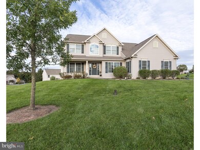 97 Fieldview Dr, Spring City, PA 19475 - photo 2