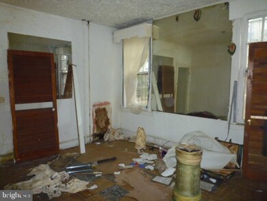 1628 E Lanvale St, Baltimore, MD 21213 - photo 3