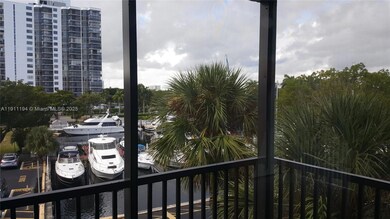 3401 N Country Club Dr unit 412, Miami, FL 33180 - photo 2