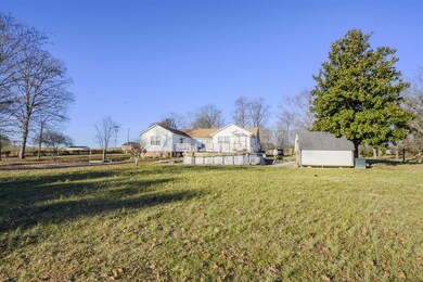 300 Naron Rd, Shelbyville, TN 37160 - photo 7