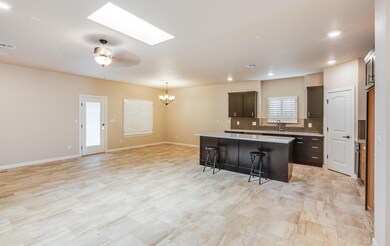 13760 Olney Ave, Horizon City, TX 79928 - photo 4