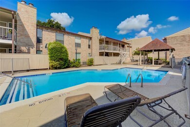 2110 Wilcrest Dr unit 239, Houston, TX 77042 - photo 2