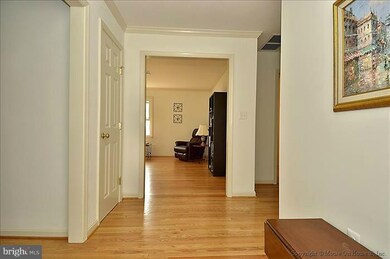 26205 Rudale Dr, Clarksburg, MD 20871 - photo 5