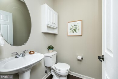 2088 Clipper Park Rd, Baltimore, MD 21211 - photo 7