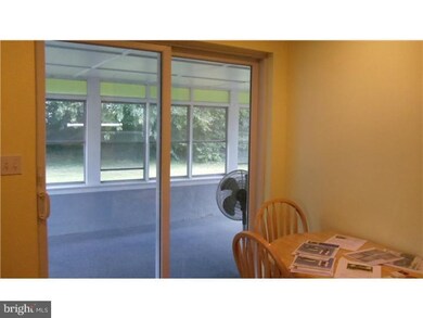 329 Woodlyn Cir, Woodlyn, PA 19094 - photo 6