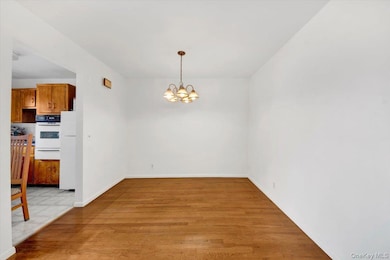 1879 Crompond Rd unit G10, Peekskill, NY 10566 - photo 7