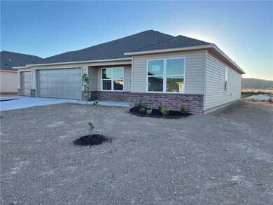 1103 Jennifer Ann Ln, Elkins, AR 72727 - photo 2