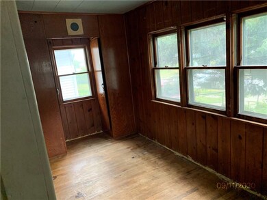 1920 22nd St, Des Moines, IA 50310 - photo 7