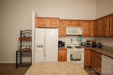 61387 Kobe St, Bend, OR 97702 - photo 6