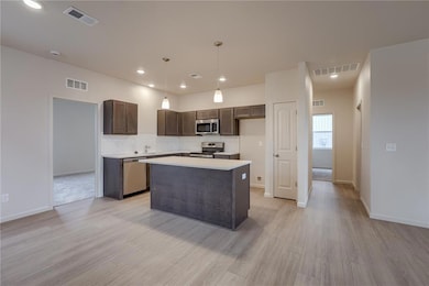 27027 E Oak View Dr, Lone Jack, MO 64086 - photo 3