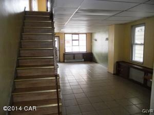 dining room to living room