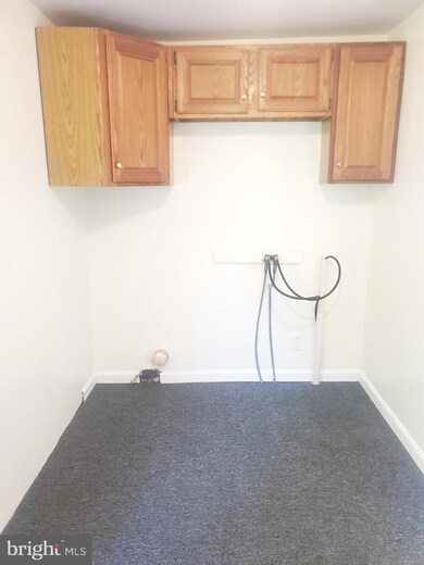 218 W 4th Ave, Ranson, WV 25438 - photo 7