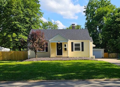 1502 E Stanford 1