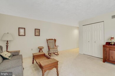 2731 Meadow Dr unit 1A, Gettysburg, PA 17325 - photo 4