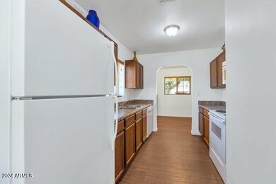 3101 E Monte Vista Rd, Phoenix, AZ 85008 - photo 7