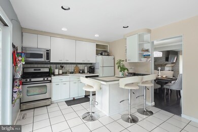 67 Probasco Rd, East Windsor, NJ 08520 - photo 4