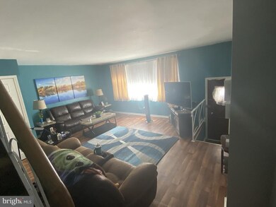 12028 Waldemire Dr, Philadelphia, PA 19154 - photo 5