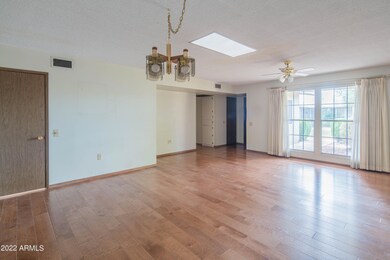 13243 N 108th Ave, Sun City, AZ 85351 - photo 3