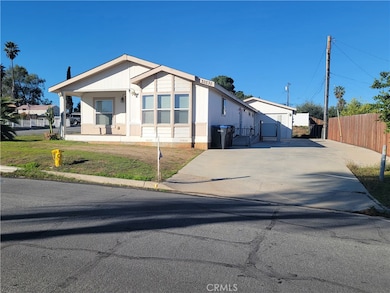 20230 Planada Ct, Riverside, CA 92508 - photo 3