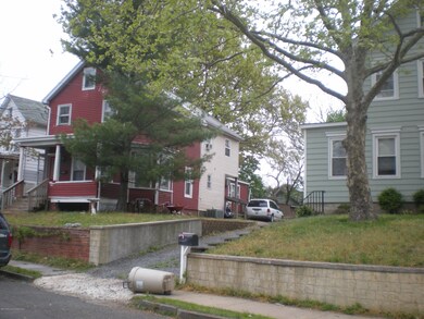 215 2nd St, Keyport, NJ 07735 - photo 2