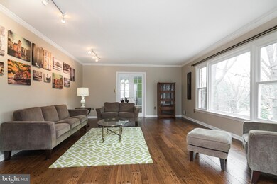 8151 Blandsford Dr, Manassas, VA 20111 - photo 5