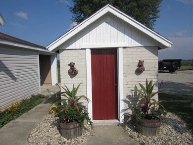 9111 S 300 W, Poneto, IN 46781 - photo 7