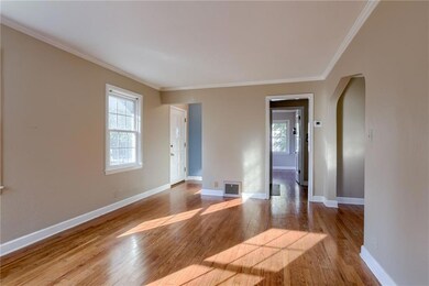 1308 W 29th St S, Independence, MO 64052 - photo 4