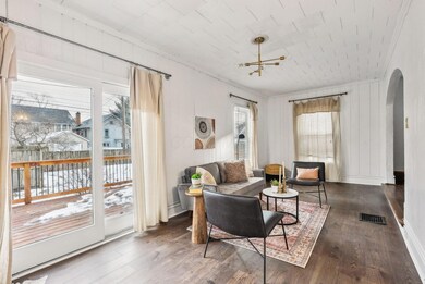 9-web-or-mls-215-e-weber-rd