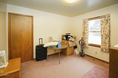 25934 Fawn River-111