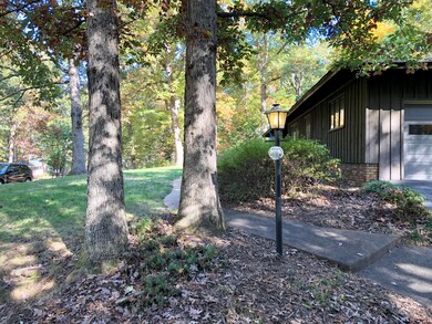 923 Glamis Circle Signal Mountain, TN