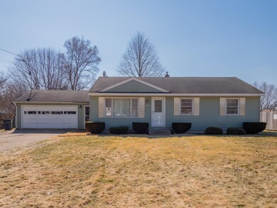 2309 Holly Ave, Portage, MI 49024 - photo 2