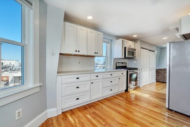 695 E 4th St unit 3, Boston, MA 02127 - photo 2