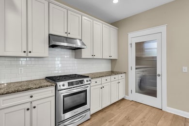 CREM - 327 Megan's Bay Ln-16