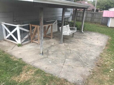 102 S Adams St, Princeton, IN 47670 - photo 7