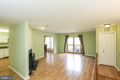 4134 Churchman Way unit 3, Woodbridge, VA 22192 - photo 7