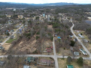 121 Chestnut St, Franklin, NH 03235 - photo 6