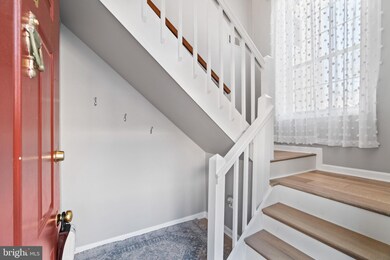 10078 Oakton Terrace Rd unit 10078, Oakton, VA 22124 - photo 5