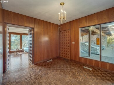 Entrance/Foyer