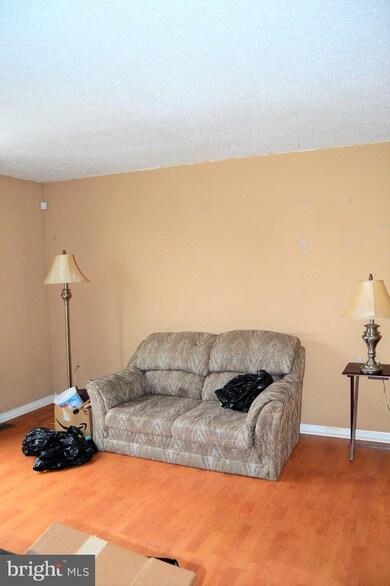 1110 E 15th St, Wilmington, DE 19802 - photo 3