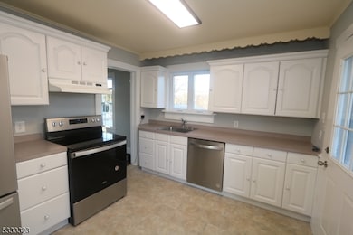 242 U S 46, Independence Township, NJ 07880 - photo 7