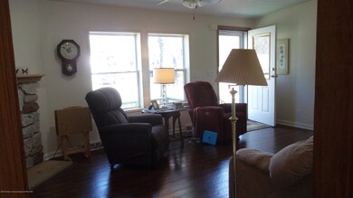 616 E Holmes Rd, Lansing, MI 48910 - photo 6