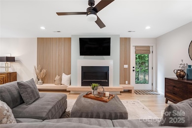 531 Manhasset Rd, Charlotte, NC 28209 - photo 5