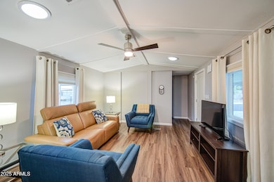 2233 E Behrend Dr unit 142, Phoenix, AZ 85024 - photo 6