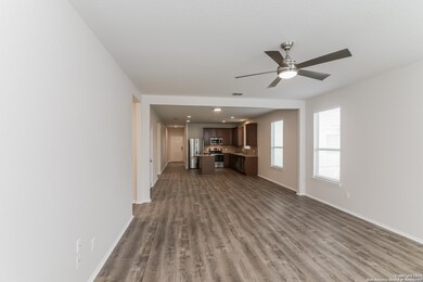 24215 Hazel Alder, San Antonio, TX 78207 - photo 3