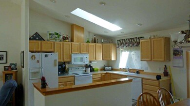 7815 E Glen Dr, Everett, WA 98203 - photo 5