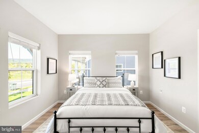 8353 Yellow Springs Rd, Frederick, MD 21702 - photo 4