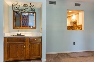 2970 Mendon Rd unit 102, Cumberland, RI 02864 - photo 4